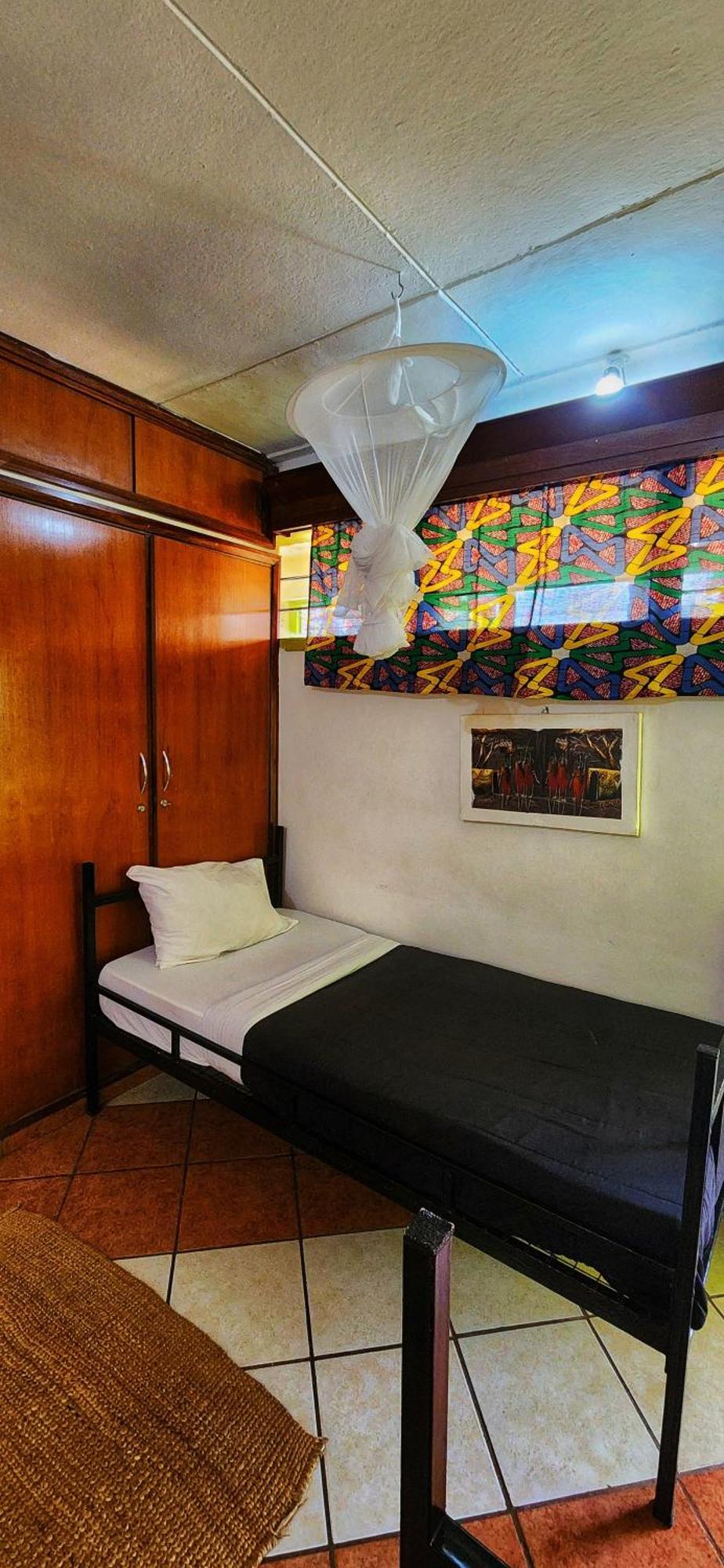 We Travel Hostel Moshi Exterior photo